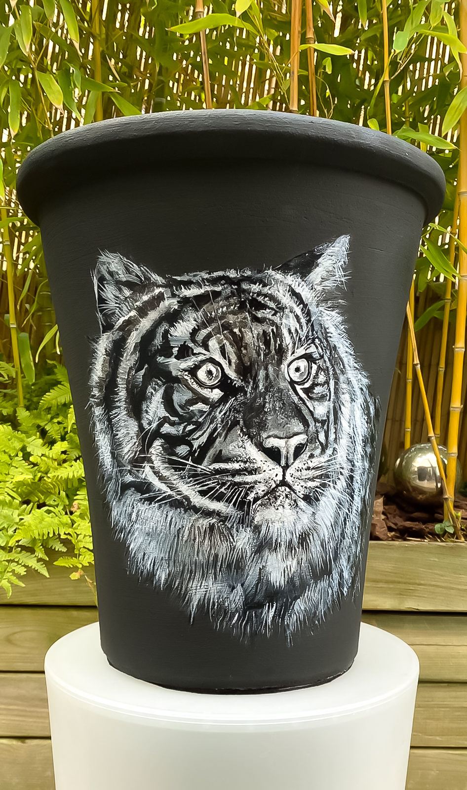 Peinture pots pot terre cuite noir grenoble artiste peintre jerome servant